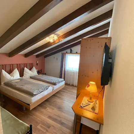 Garni Jaegerhof Отель 3*