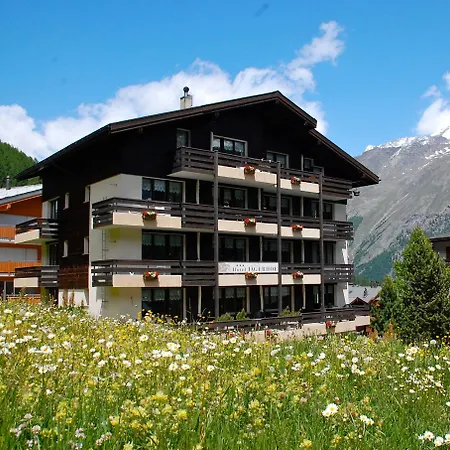 Garni Jaegerhof Hotel 3*