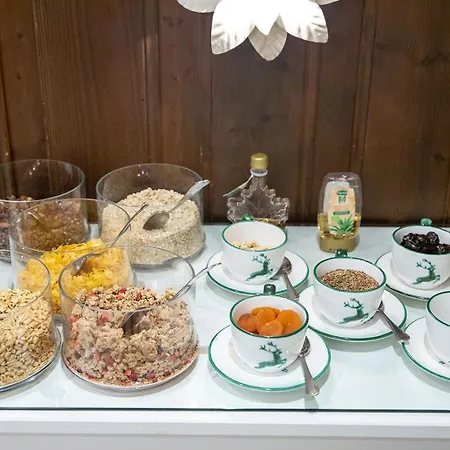 Hotel Garni Jaegerhof 3*